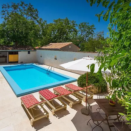 Hébergement de vacances Florinda